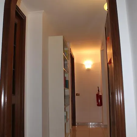 Πανσιόν Catone Vatican 2*